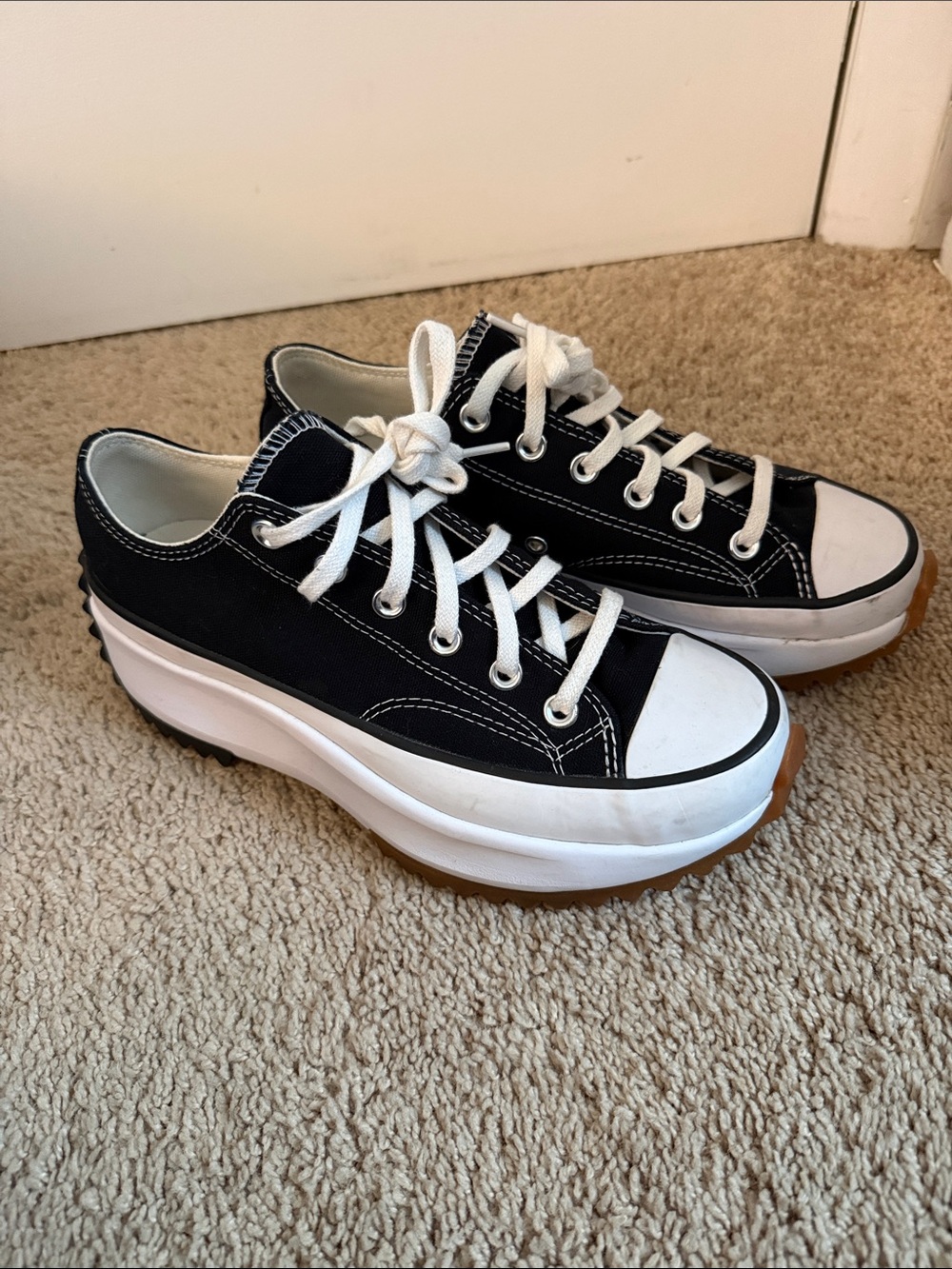 Converse Black Platform Run Star Hike